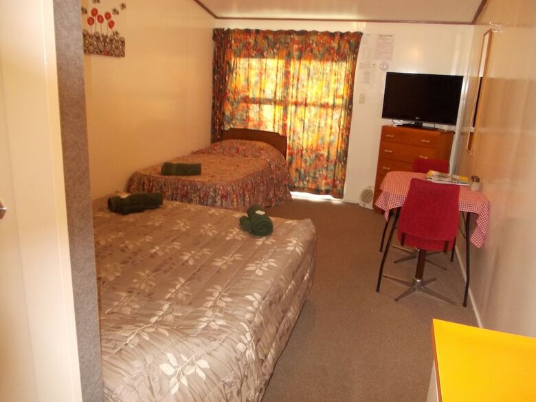 Bignell Street Motel