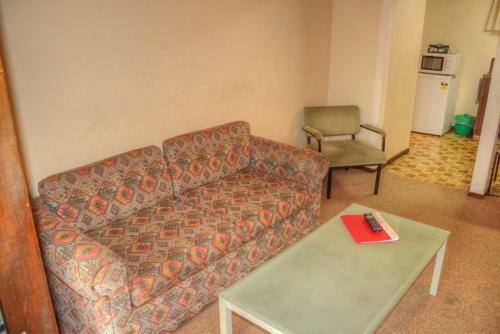 Riverside Motel