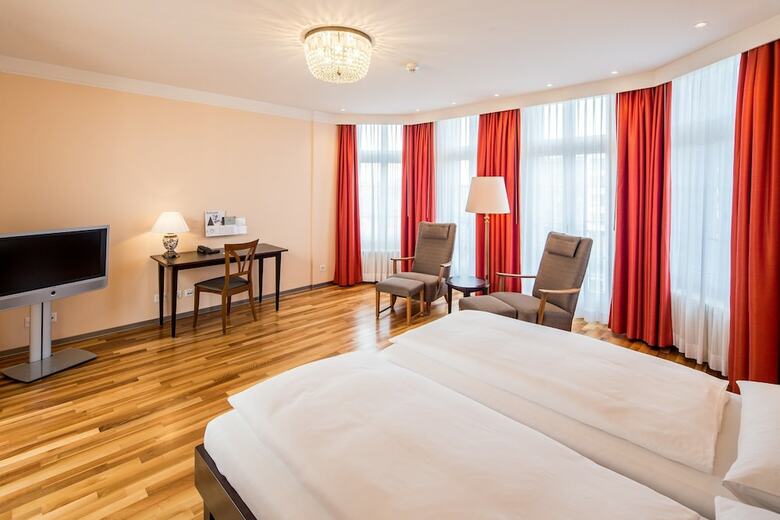 Hotel Schweizerhof Basel