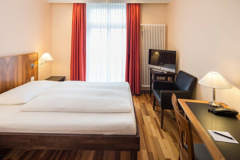 Hotel Schweizerhof Basel