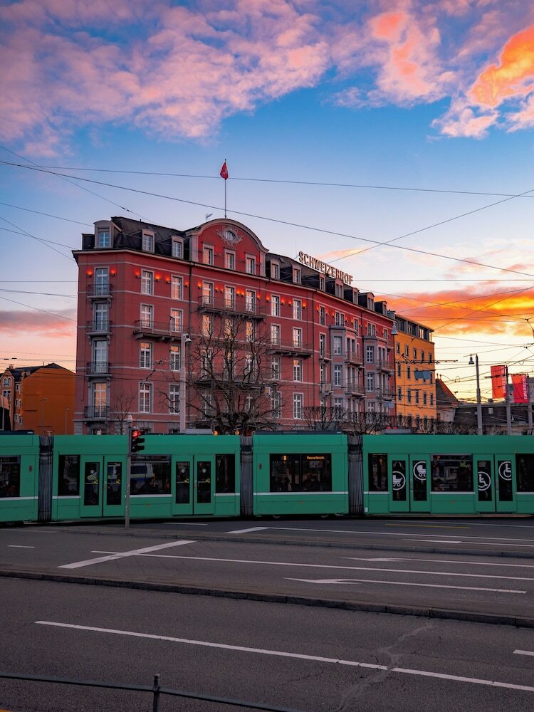 Hotel Schweizerhof Basel