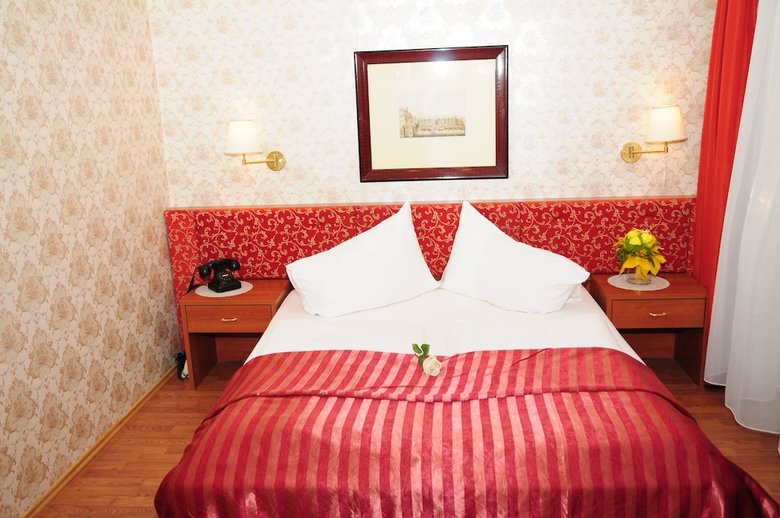 Bed & Breakfast Hotel Pension Andreas
