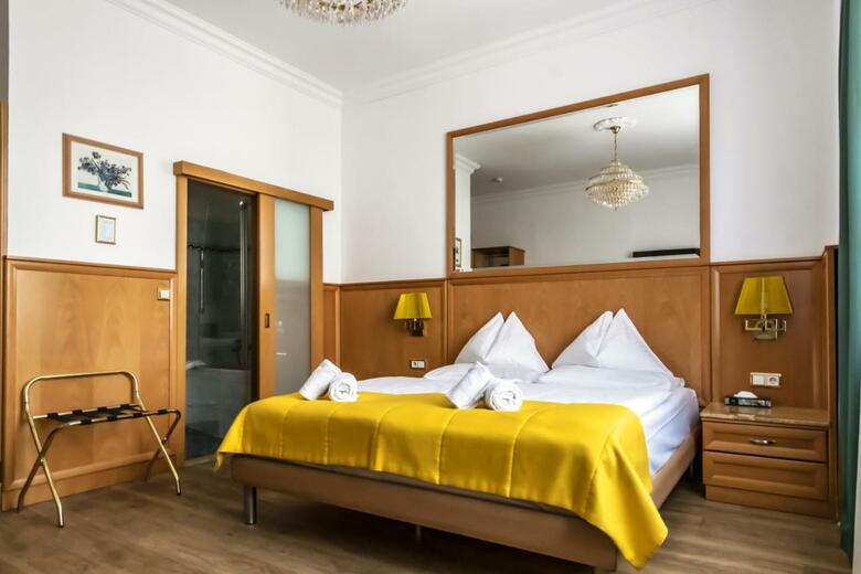 Hotel Corvinus