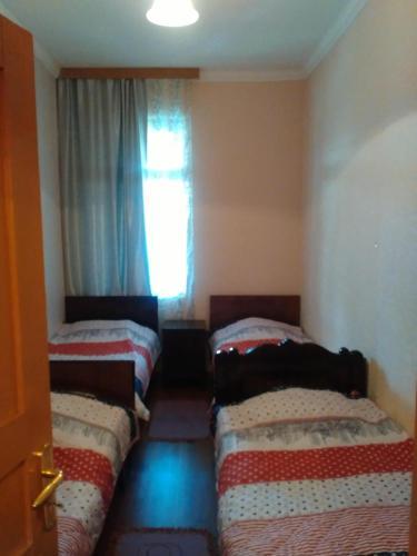 Hostal Gugia Guesthouse