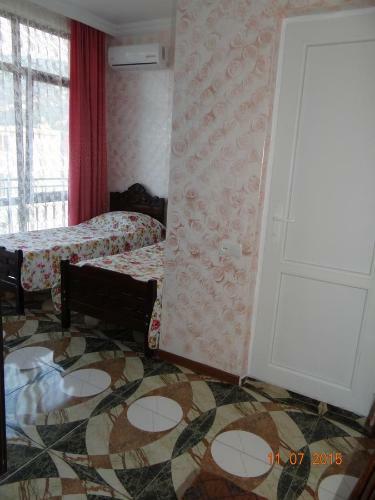 Hostal Guest House Zura