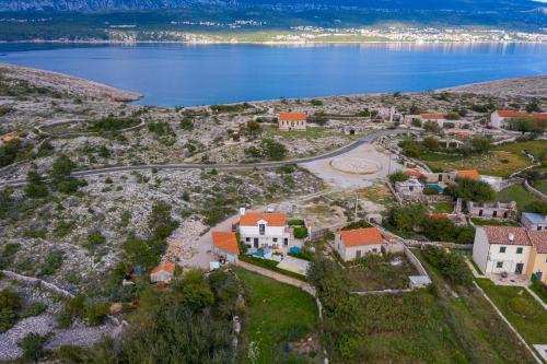 Villa Holiday Home Eva