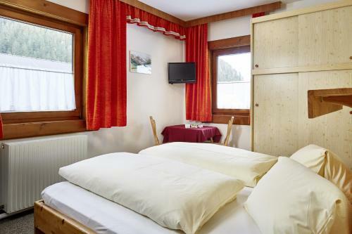Hostal Alpengasthof Enzingerboden