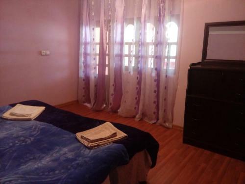 Hostal Guesthouse Aisi