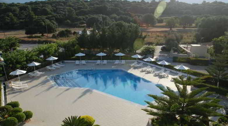 Limanaki Hotel