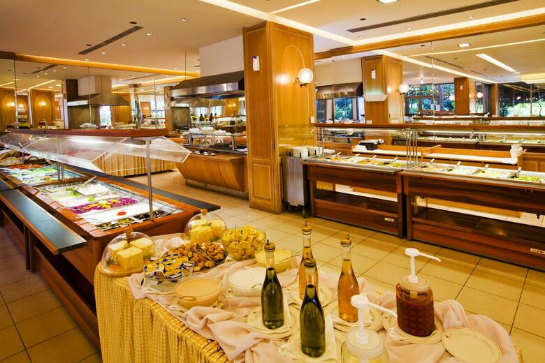 Hotel Caravia Beach