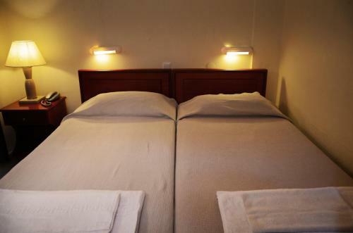 Hostal Cavo D' Oro