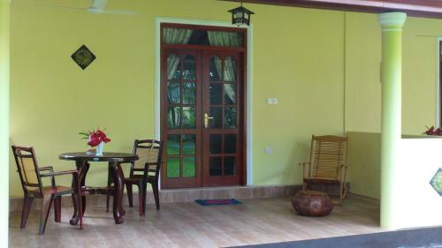 Hostal Lanka Rose Guest House