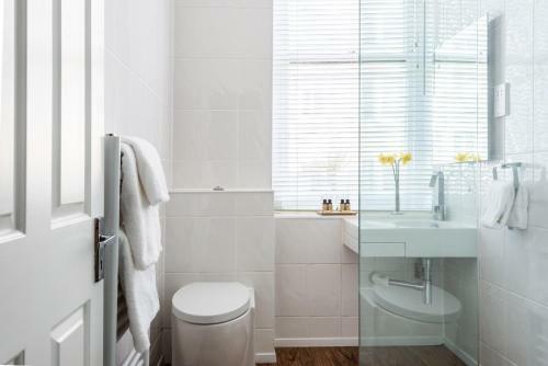 Bed & Breakfast Paskins Town House
