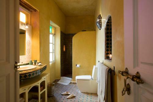 Riad Emotion