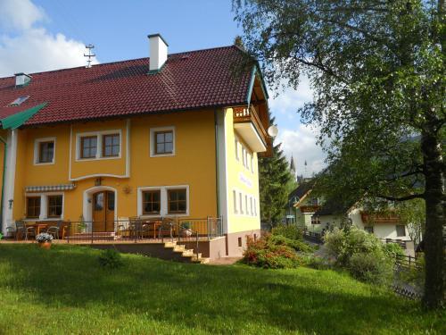 Hostal G�stehaus Macheiner