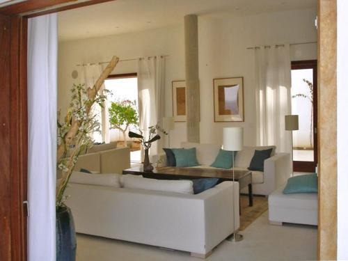 Cala Vadella Villa Sleeps 14 Pool Air Con Wifi
