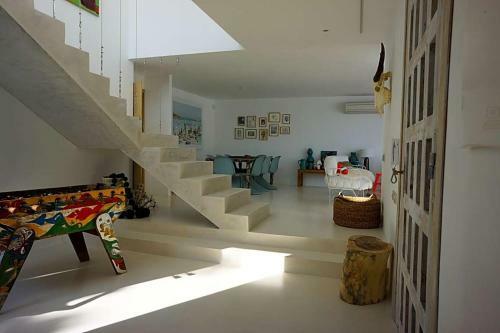 Cala Tarida Villa Sleeps 12 Pool Air Con Wifi