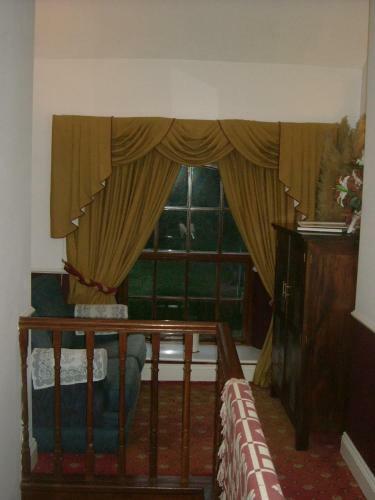 Hostal The Coach House