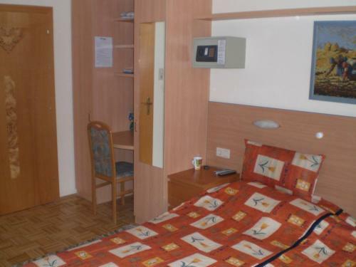 Hostal Gasthof Pension Lamprecht