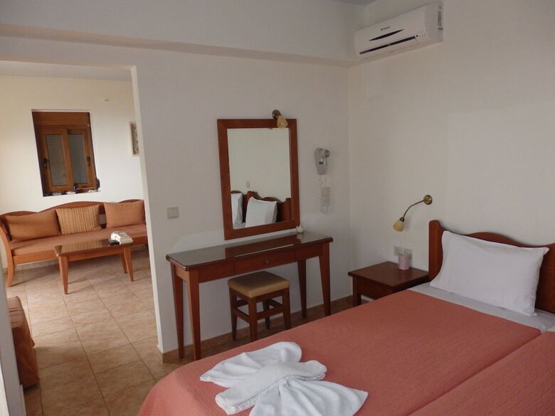 Apartamento Ravdoucha Beach Studios