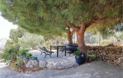 Three-bedroom Holiday Home In El Gastor