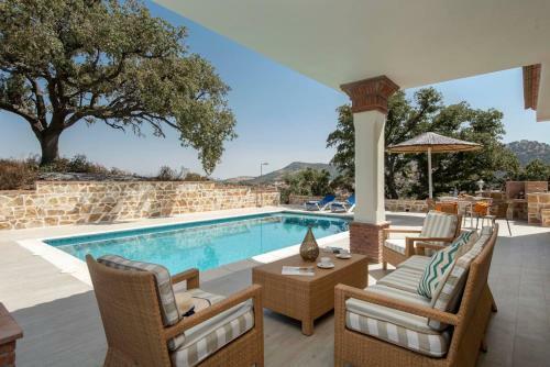 El Gastor Villa Sleeps 4