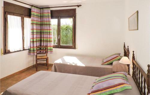 Three-bedroom Holiday Home In L'ametlla De Mar