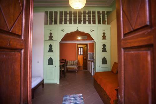 Bed & Breakfast Karnayo