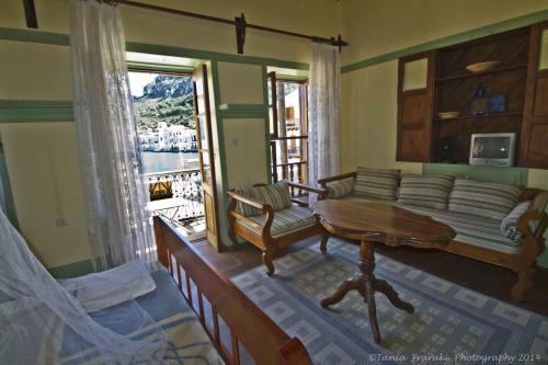 Bed & Breakfast Karnayo