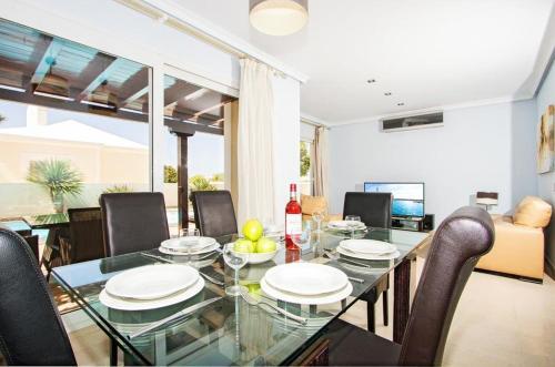 Playa Blanca Villa Sleeps 8 Pool Air Con Wifi