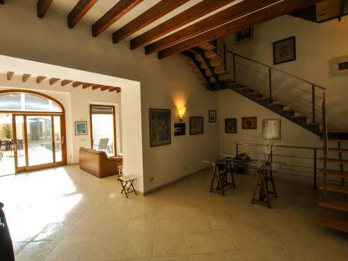 Sprawling Villa With Pool At Sa Pobla Balearic Islands