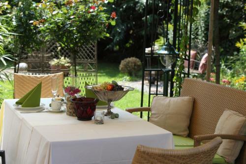 Hotel Garni Pension P�lzl