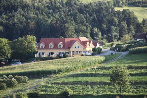 Apartamento Ferienhof Uhudler-arkaden