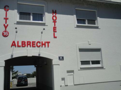 Hostal City Hotel Albrecht