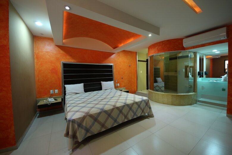 Hotel Motel Suites Xiu