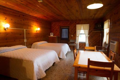 Indian Lakes Camping Resort