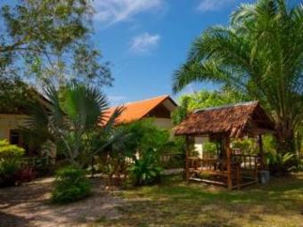 Hotel The Happiness Resort