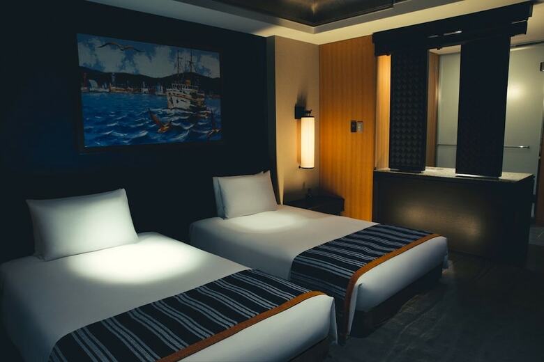 Oriental Hotel