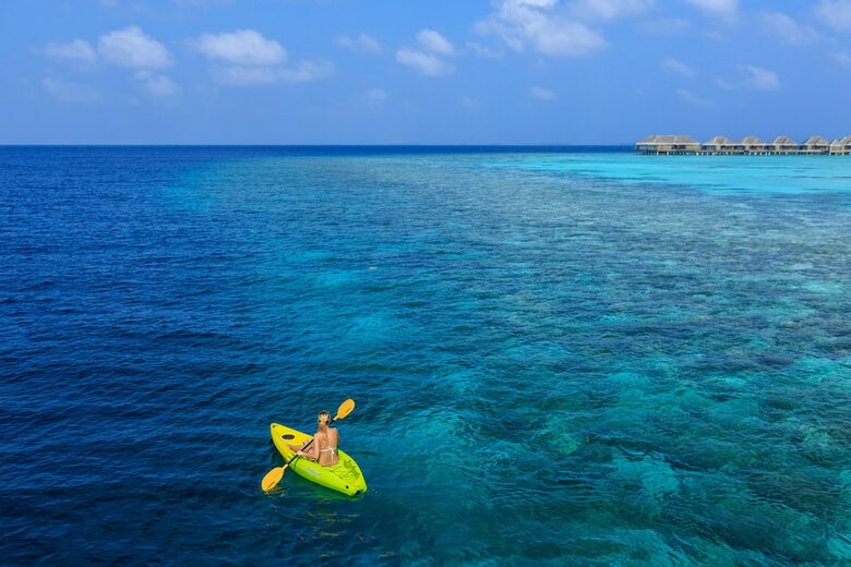 Hotel Dusit Thani Maldives
