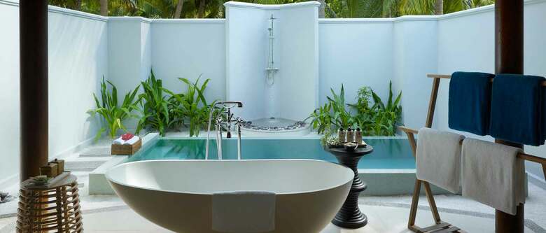 Hotel Dusit Thani Maldives