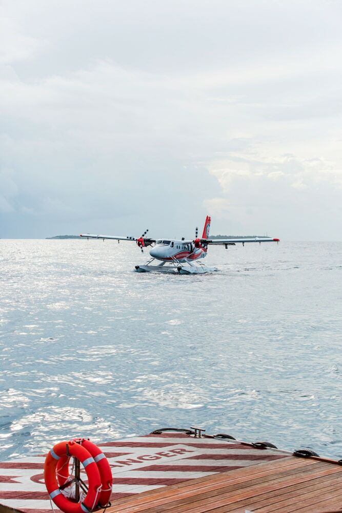 Hotel Dusit Thani Maldives