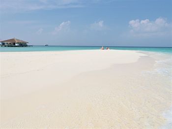 Hotel Eriyadu Island Resort
