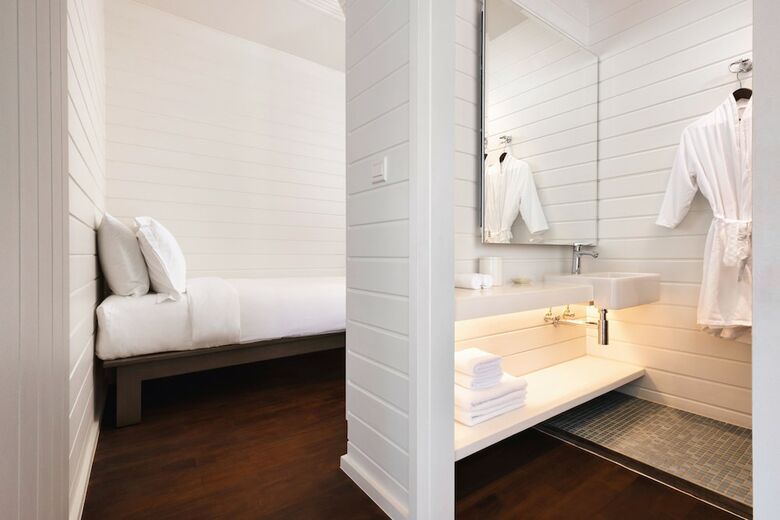 Hotel Cocoa Island By Como