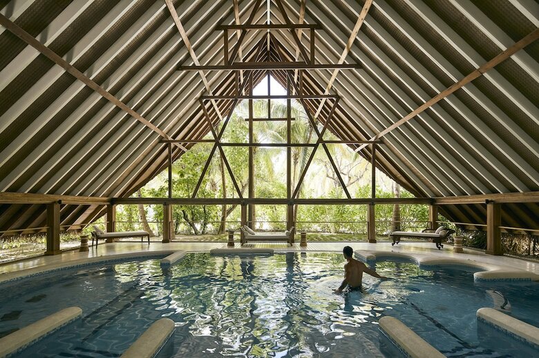Hotel Cocoa Island By Como