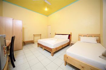 Hostal Picnic Inn