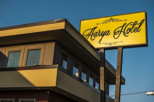 Motel Aarya Hotel By Niagara Fashion Outlets