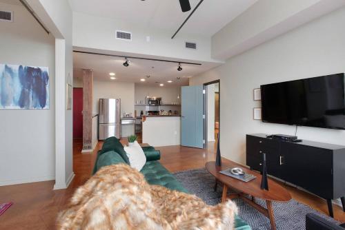 Apartamento Two-bedroom, Two-bath Industrial Apt In Nola C.b.d.