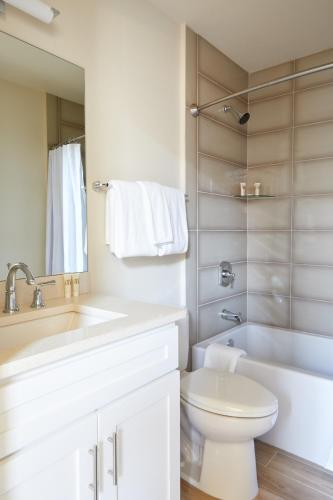 Sonder ? The Esplanade