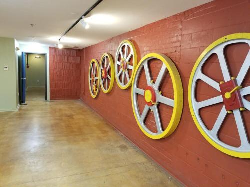 Apartamento Three-bedroom, Two-bath Industrial Apt In Nola C.b.d.