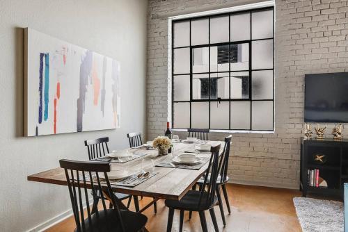 Apartamento Three-bedroom, Two-bath Industrial Apt In Nola C.b.d.